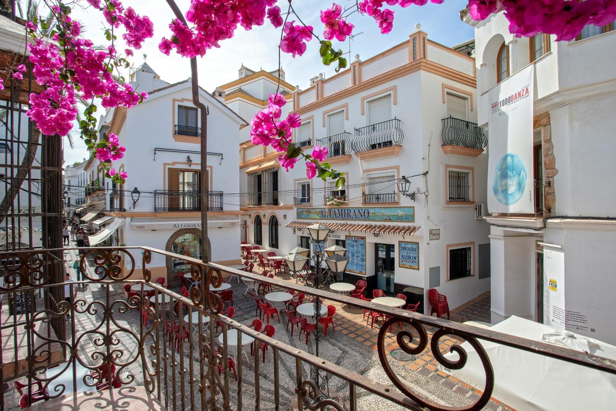 The Old House Marbella Hotel Екстериор снимка